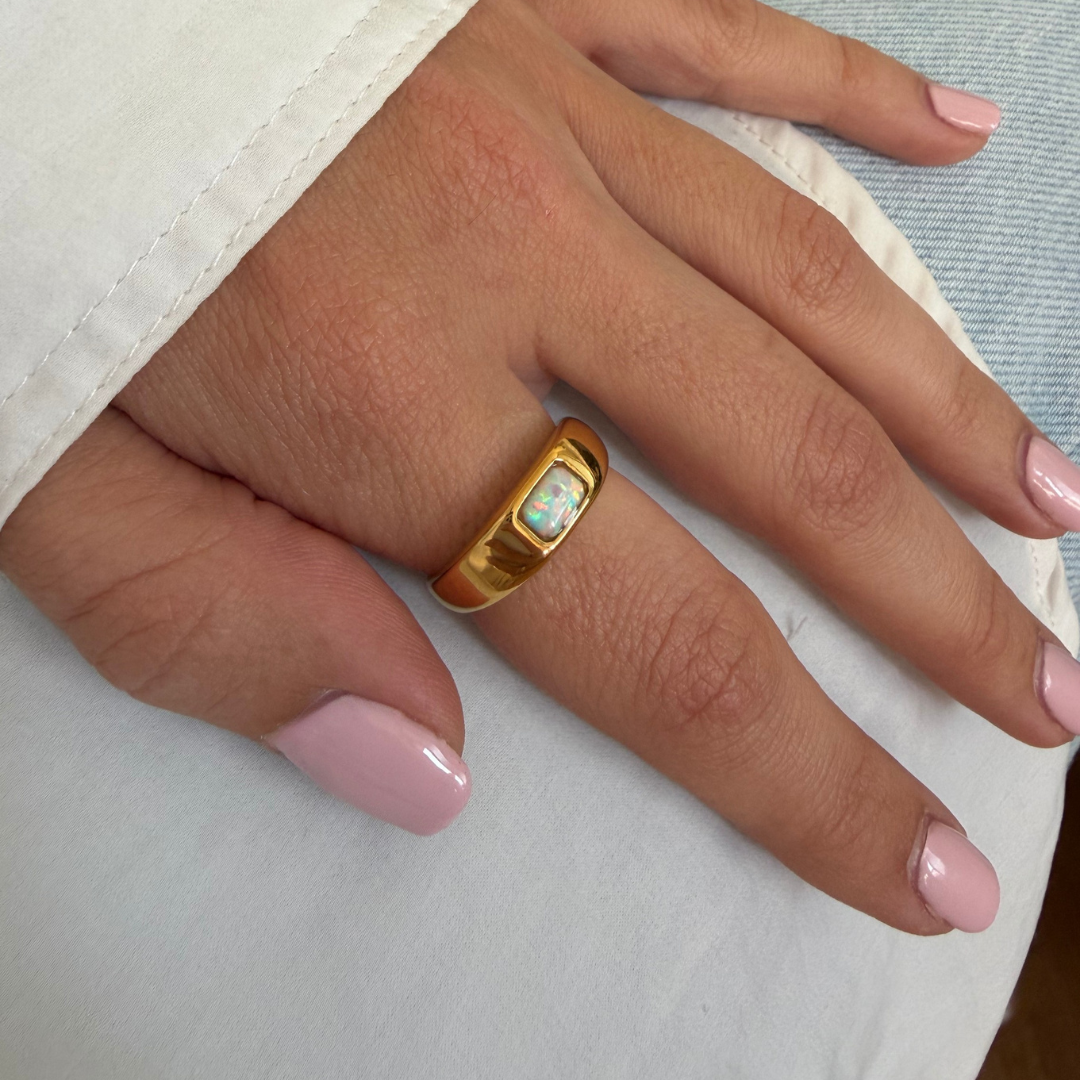 Anillo Piedras de Nacimiento